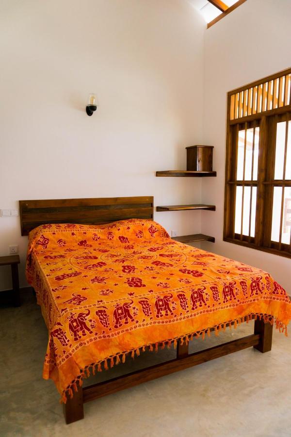La Polena Hotel Matara Exterior foto
